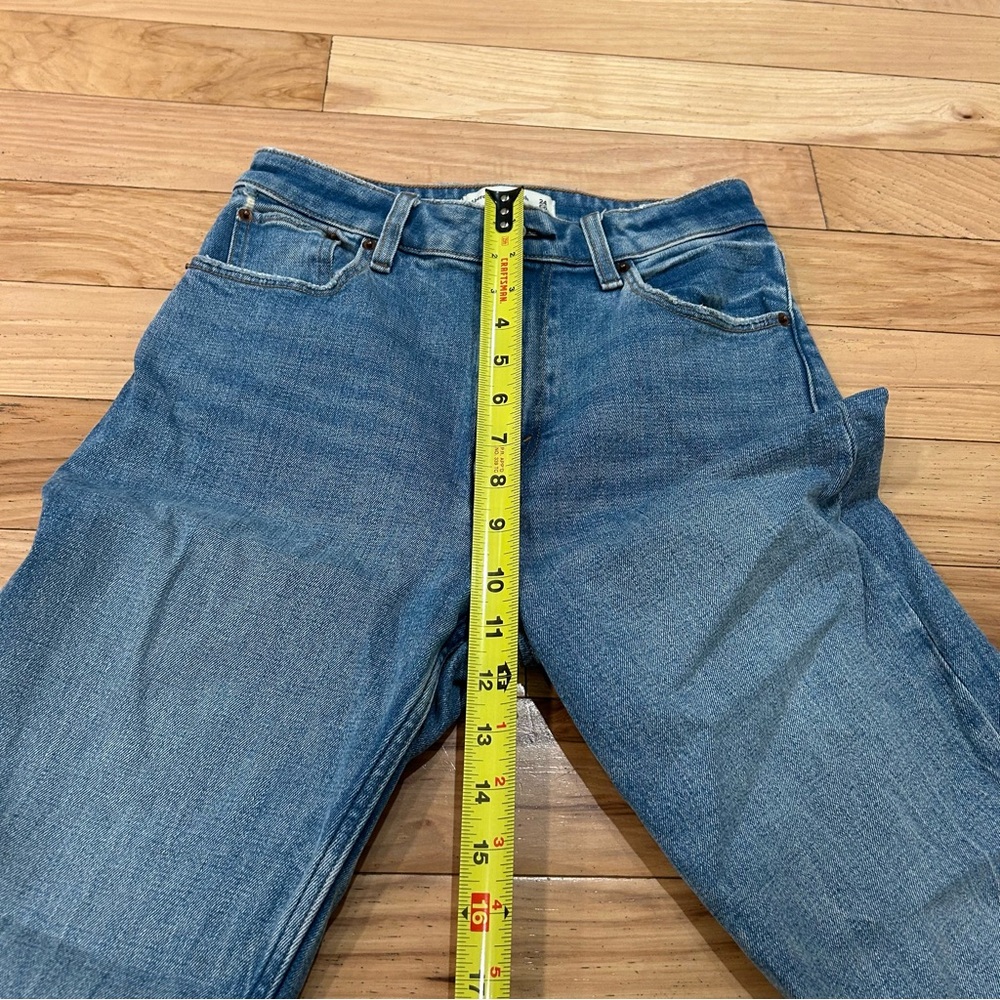 Abercrombie & Fitch The Mom High Rise Curve Love Jeans - women’s size 24 / 00S - Picture 8 of 9